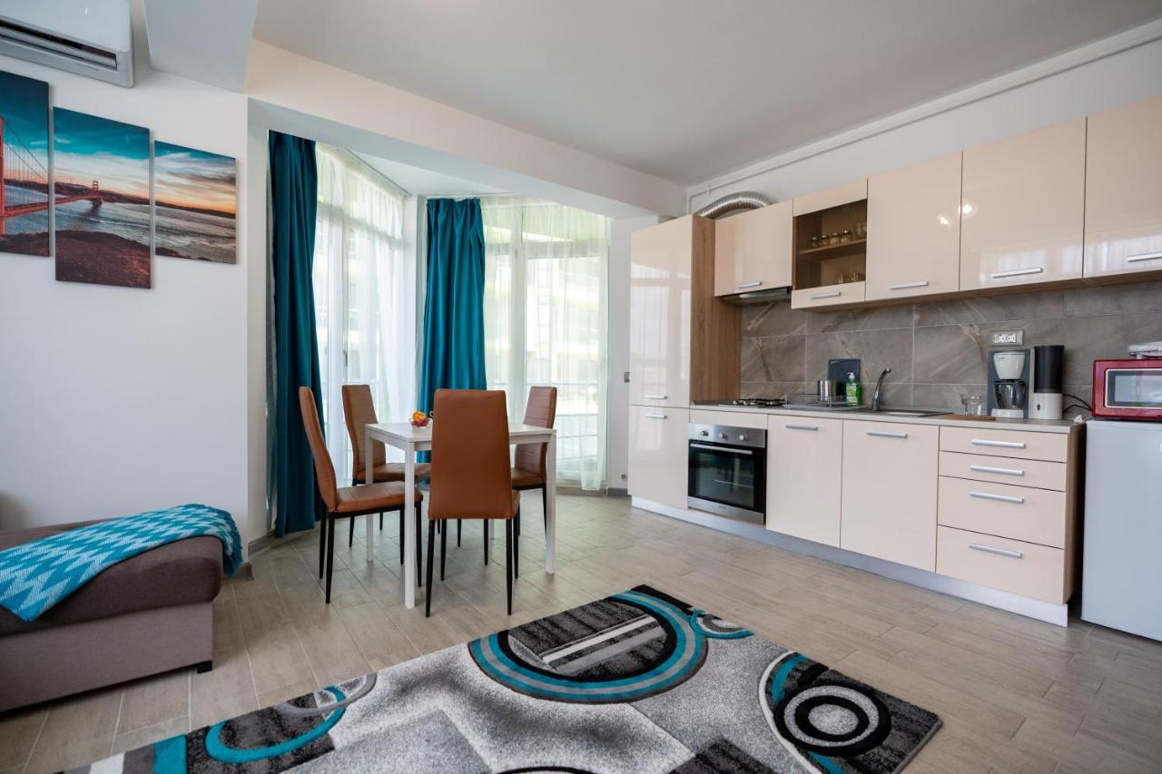 San Francisco Aparthotel Pool & Spa Mamaia Nord Năvodari Kültér fotó