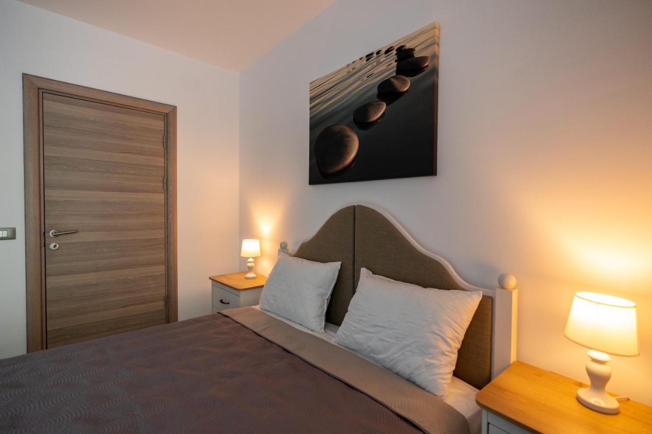 San Francisco Aparthotel Pool & Spa Mamaia Nord Năvodari Kültér fotó